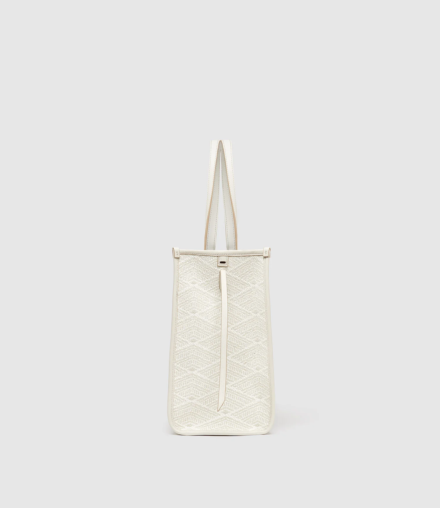 Chameleon 34 Oversized Diamond Jacquard Grey with Bianco - Image 5