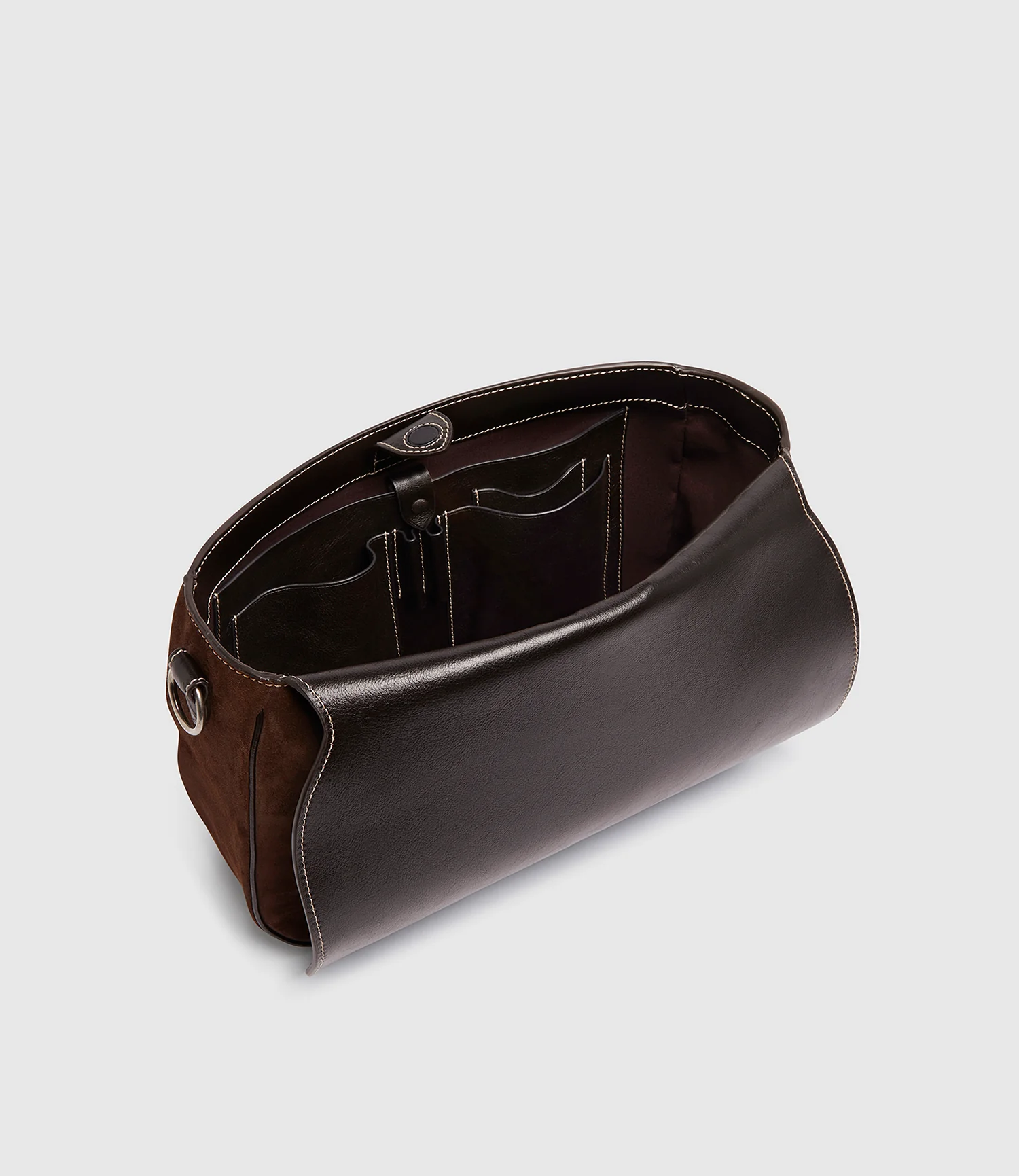 Hunter Messenger Suede Chocolate - Image 5