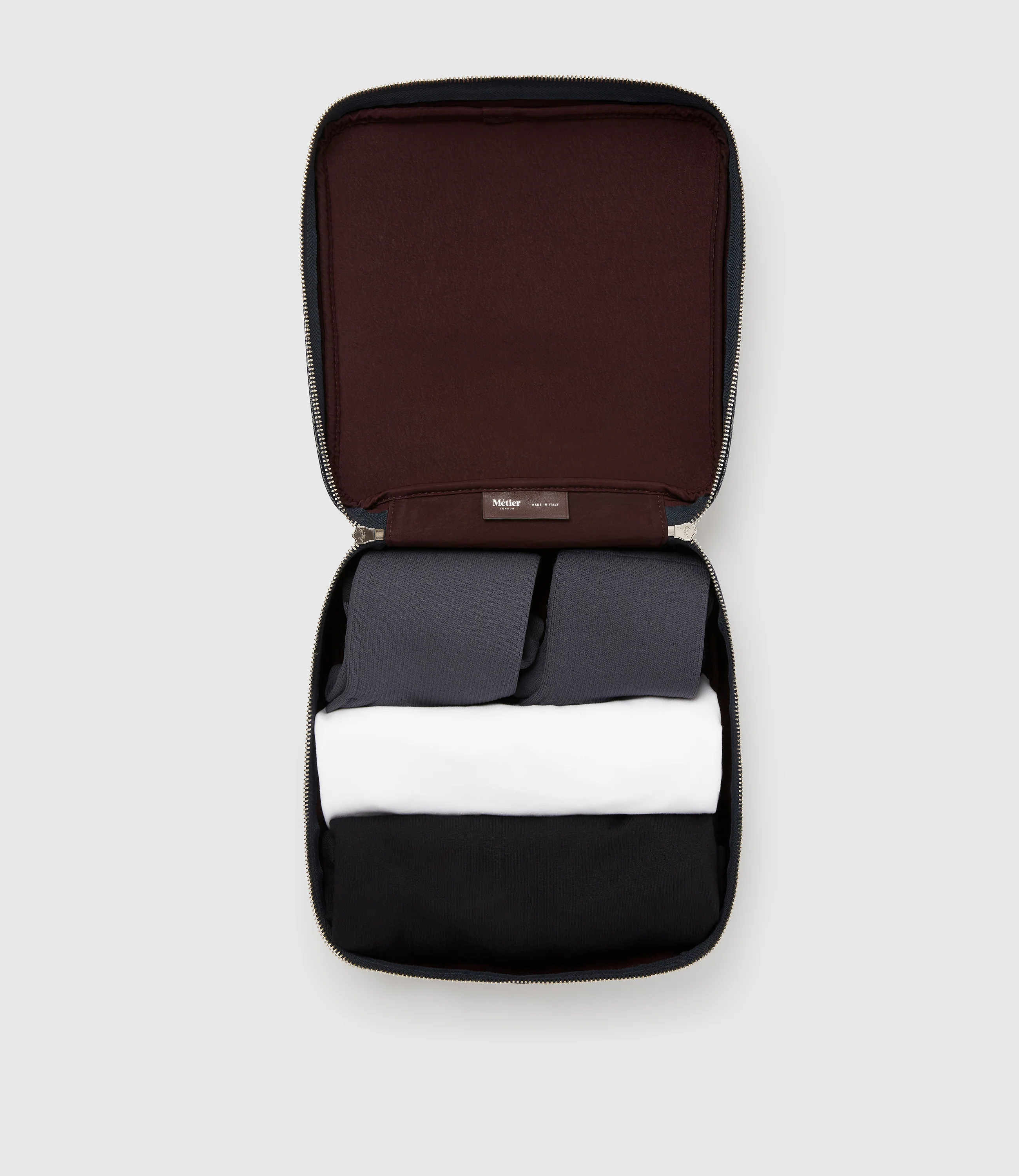 Medium Travel Organiser Signature Canvas Light - Image 4