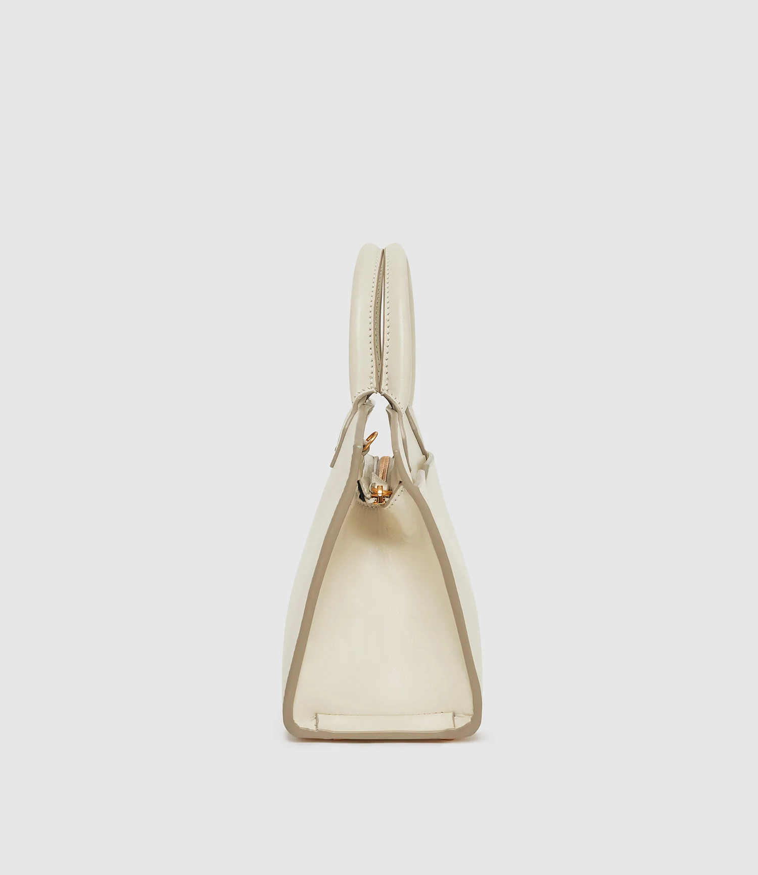 Pendulum 30 Buttery Nappa Crème with Gold Hardware - Image 5