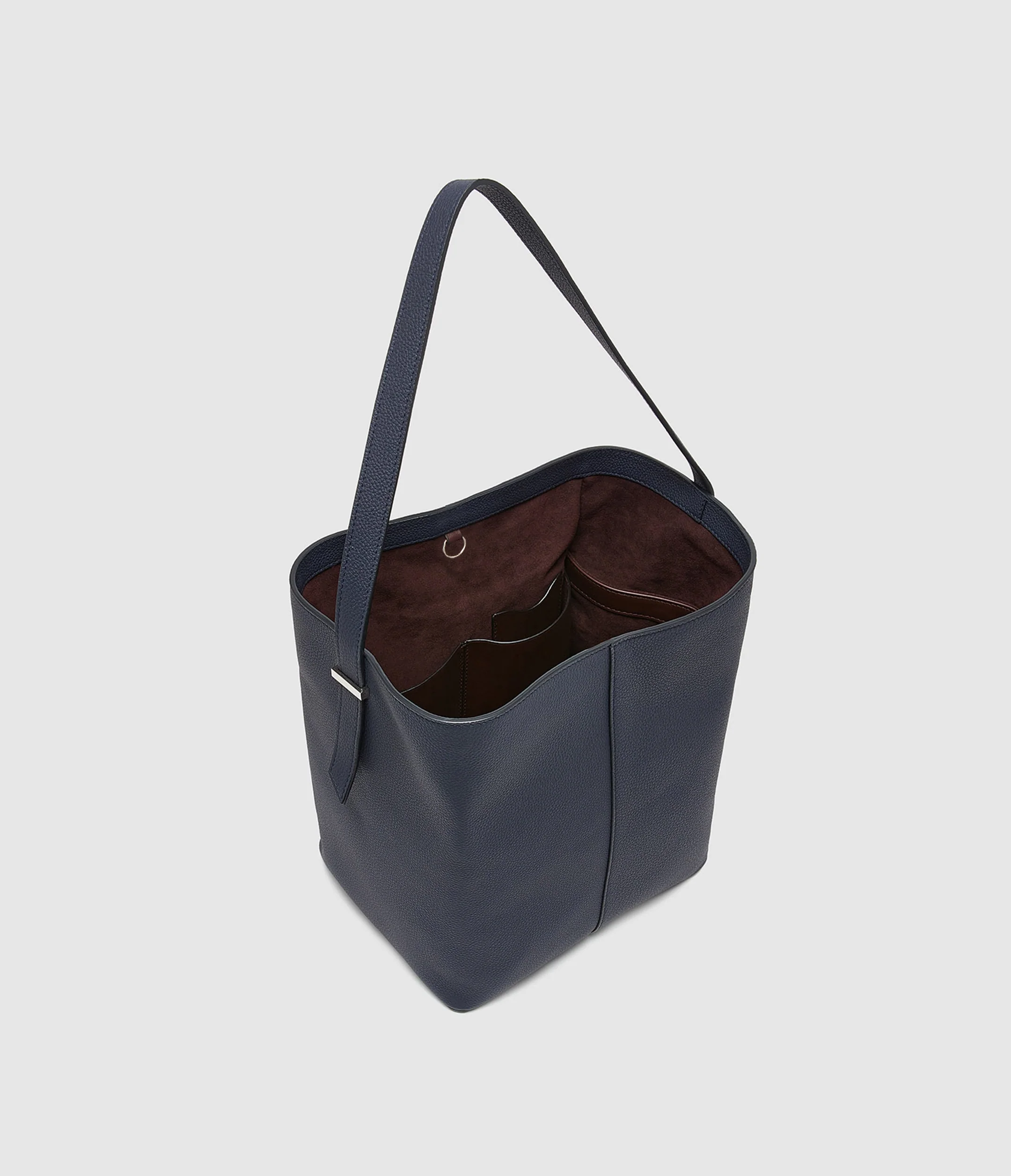Tilt 22 Soft Grain Leather Midnight - Image 4