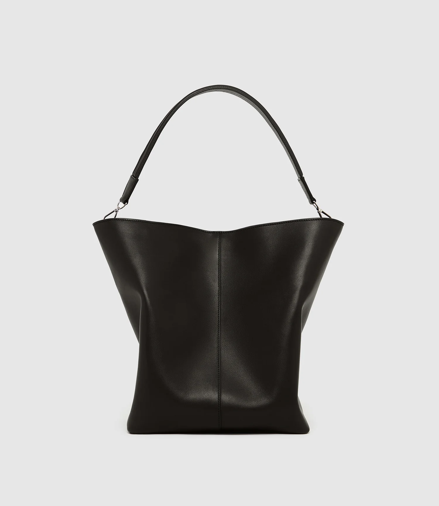 Twist 26 Supple Calfskin Black