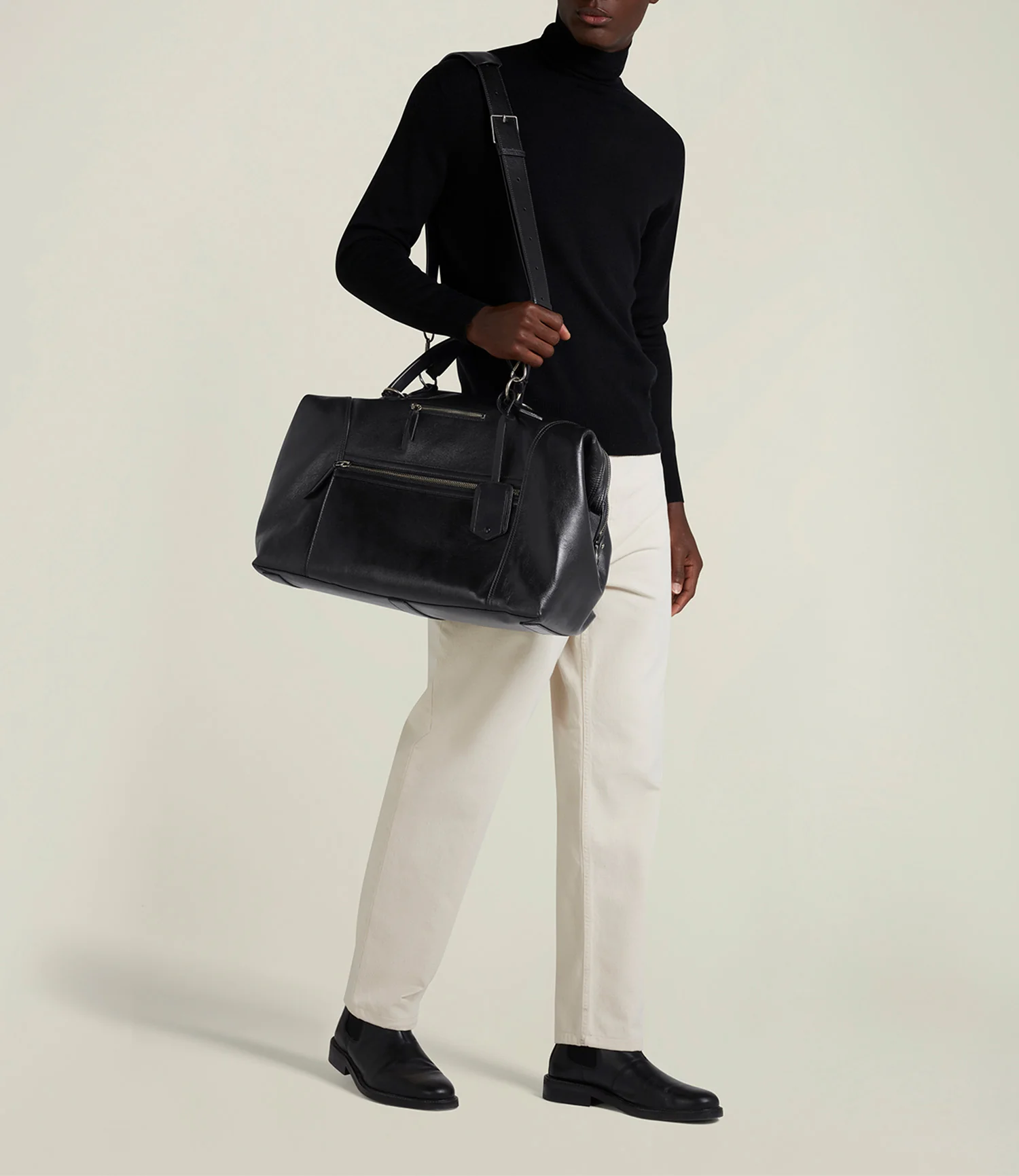 Vagabond Duffle Elvis Black - Image 5